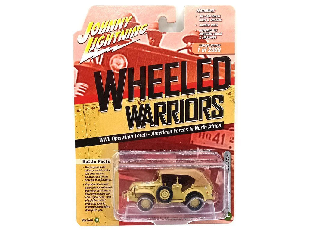 WWII Dodge WC57 Command Car beige avec toit en toile – Johnny Lightning 1:64 – JLML006-1A-1