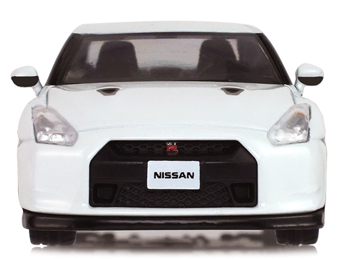 Nissan GT-R 2007 blanc nacré avec roues personnalisées Tokyo Torque Series 10 GreenLight 1:64 – GL235110-D