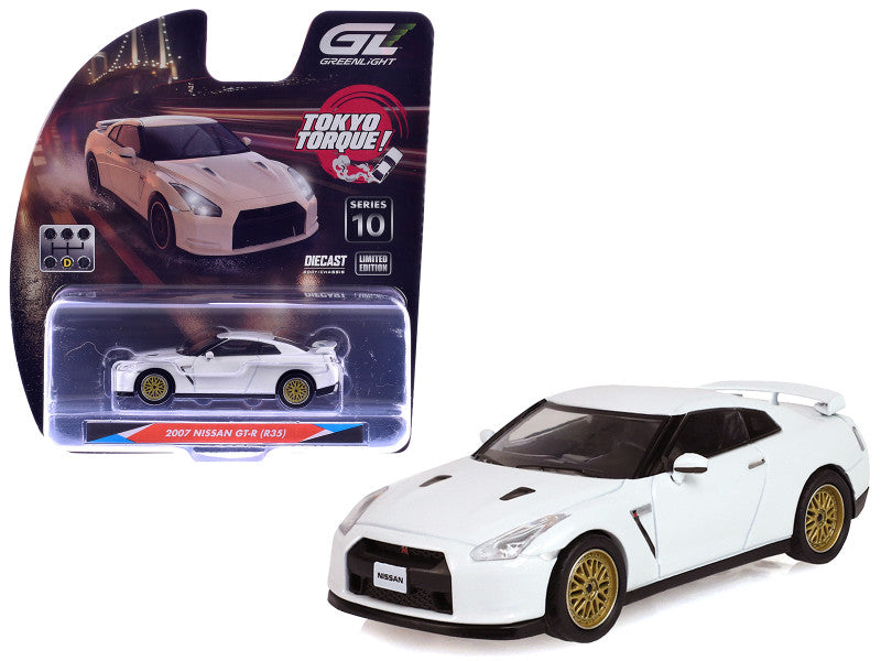 Nissan GT-R 2007 blanc nacré avec roues personnalisées Tokyo Torque Series 10 GreenLight 1:64 – GL235110-D