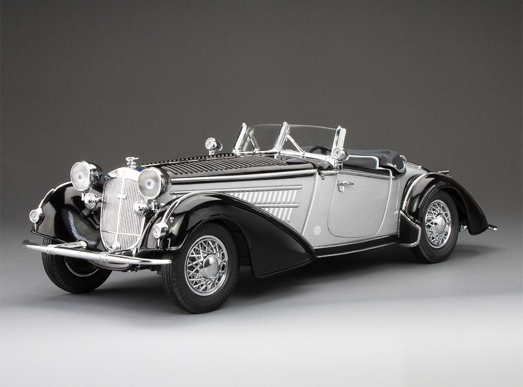 1939 Horch 855 Roadster - Black / Silver