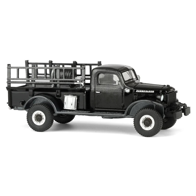 GreenLight 1:64 1946 Dodge Power Wagon Fire Truck Black – Black Bandit Series 30 – GL28170-C