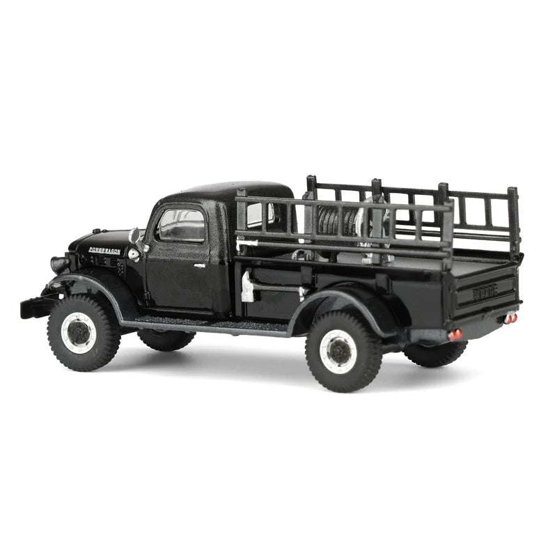 GreenLight 1:64 1946 Dodge Power Wagon Fire Truck Black – Black Bandit Series 30 – GL28170-C