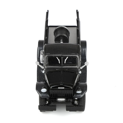 GreenLight 1:64 1946 Dodge Power Wagon Fire Truck Black – Black Bandit Series 30 – GL28170-C