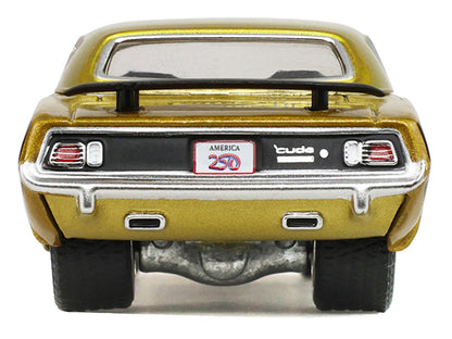 Plymouth Hemi ’Cuda 1971 or métallisé avec accents noirs America 250 Edition Anniversary Collection Series 18 GreenLight 1:64 – GL28180-D