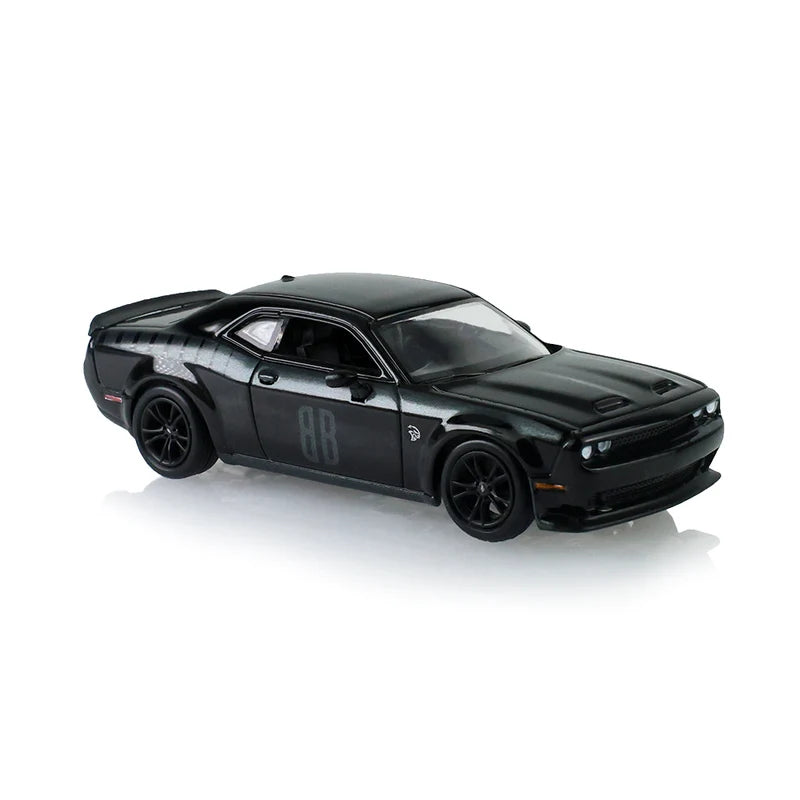 GreenLight 1:64 Dodge Challenger SXT Plus Coupe 2017 Noir – Black Bandit Series 31 – GL28190-A