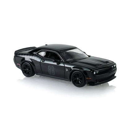 GreenLight 1:64 Dodge Challenger SXT Plus Coupe 2017 Noir – Black Bandit Series 31 – GL28190-A