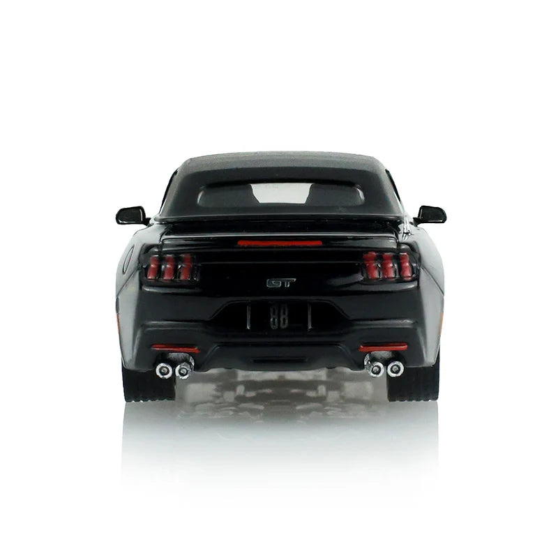 GreenLight 1:64 Ford Mustang GT Convertible 2024 Noir – Black Bandit Series 31 – GL28190-B