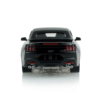 GreenLight 1:64 Ford Mustang GT Convertible 2024 Noir – Black Bandit Series 31 – GL28190-B