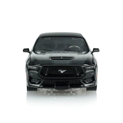 GreenLight 1:64 Ford Mustang GT Convertible 2024 Noir – Black Bandit Series 31 – GL28190-B