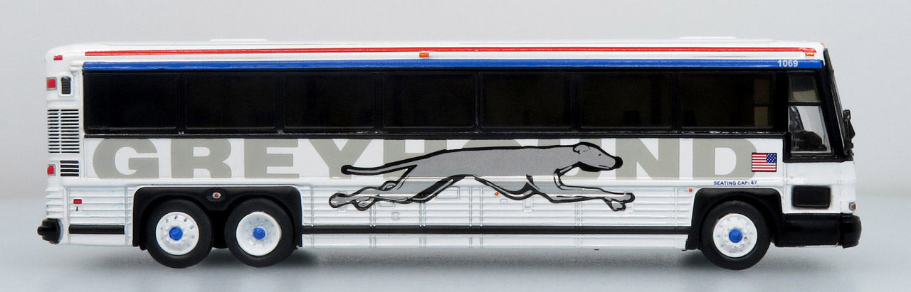 MCI D4000, Coach Bus Greyhound Shadow Livery