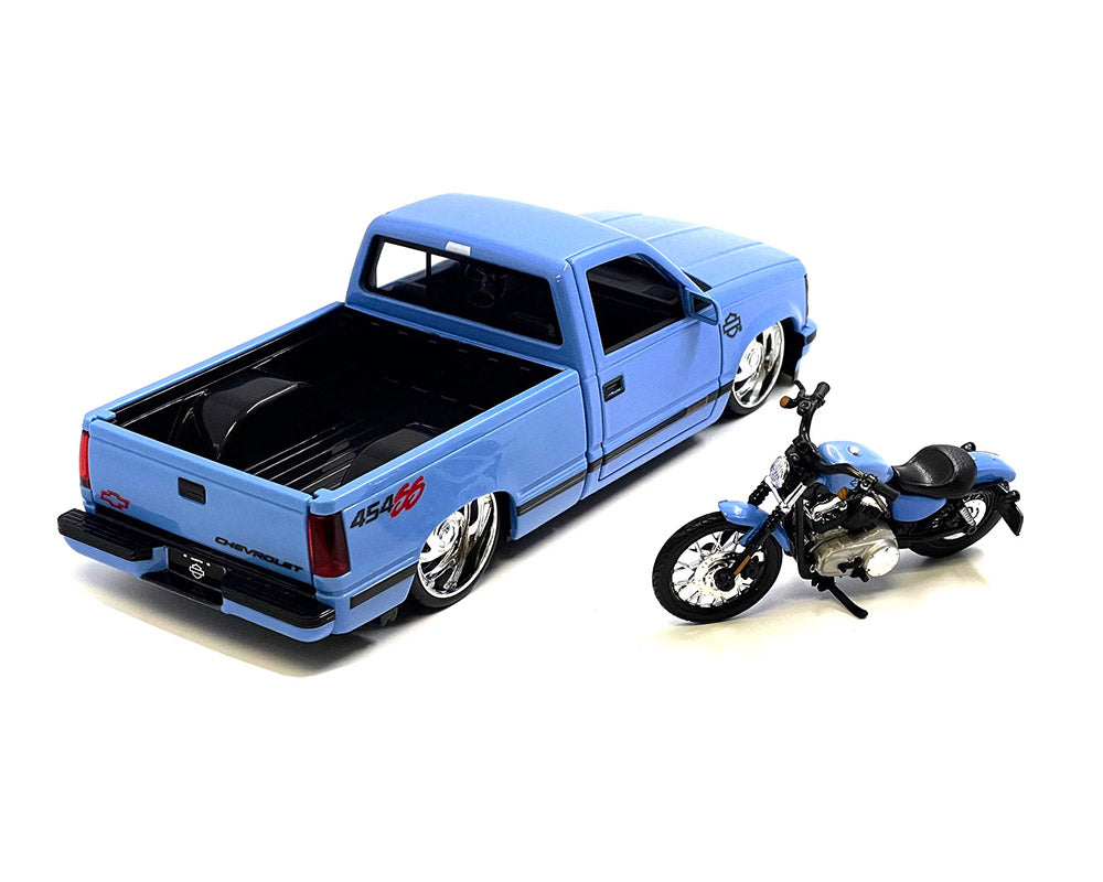 1993 Chevrolet 454SS Pick-Up &amp; 2007 XL 1200N Nightster Harley-Davidson (Blue)
