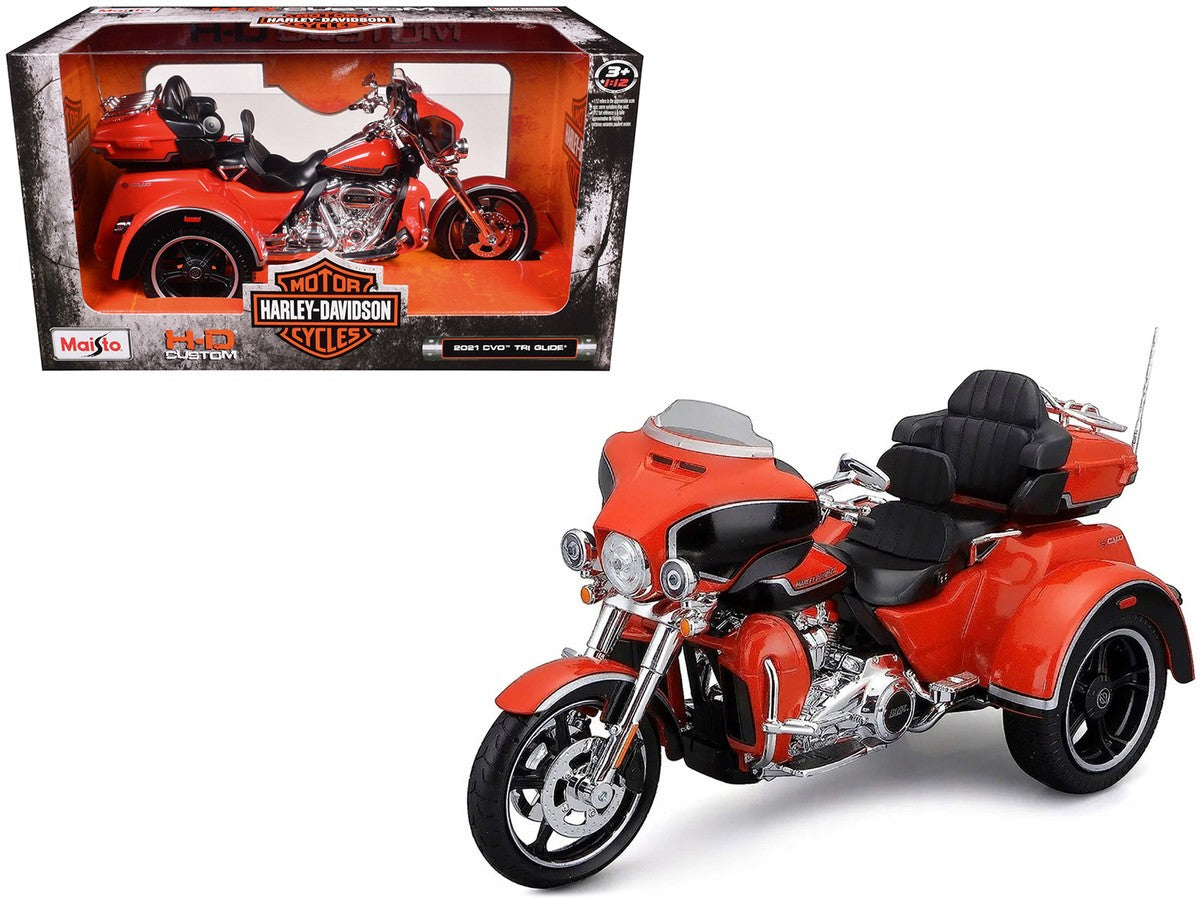 Maisto 1:12 2021 Harley-Davidson CVO Tri Glide – Orange – 32337-maisto