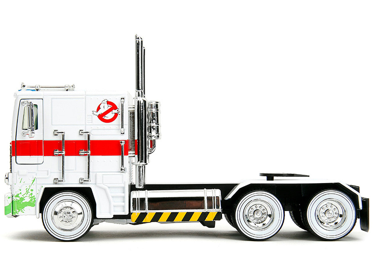Transformers G1 Optimus Prime in Ghostbusters ECTO-1 Graphic