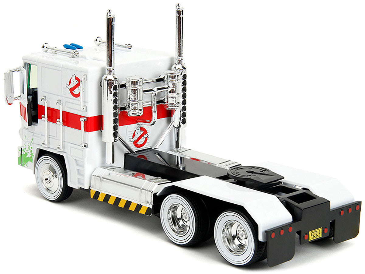 Transformers G1 Optimus Prime in Ghostbusters ECTO-1 Graphic