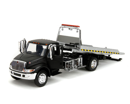 International DuraStar 4400 Flat Bed (Matte Black)