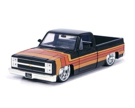 Jada 1:24 1985 Chevrolet C10 Pickup with Paradox Wheels – Black