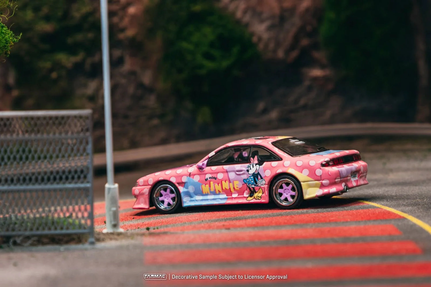 Tarmac Works Global64 1:64-VERTEX Silvia (S14) Minnie Mouse T64G-018-MN 