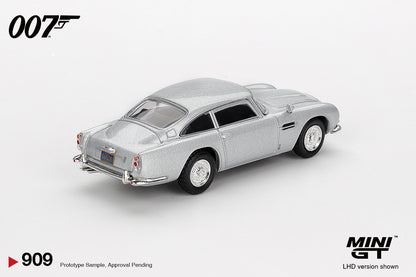 Mini GT 1:64 Aston Martin DB5 – James Bond Casino Royale – Emballage anglais – MGT00909-007E
