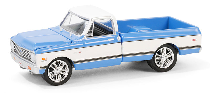 1971 Chevrolet C10 Super Cheyenne Custom Pickup in Blue