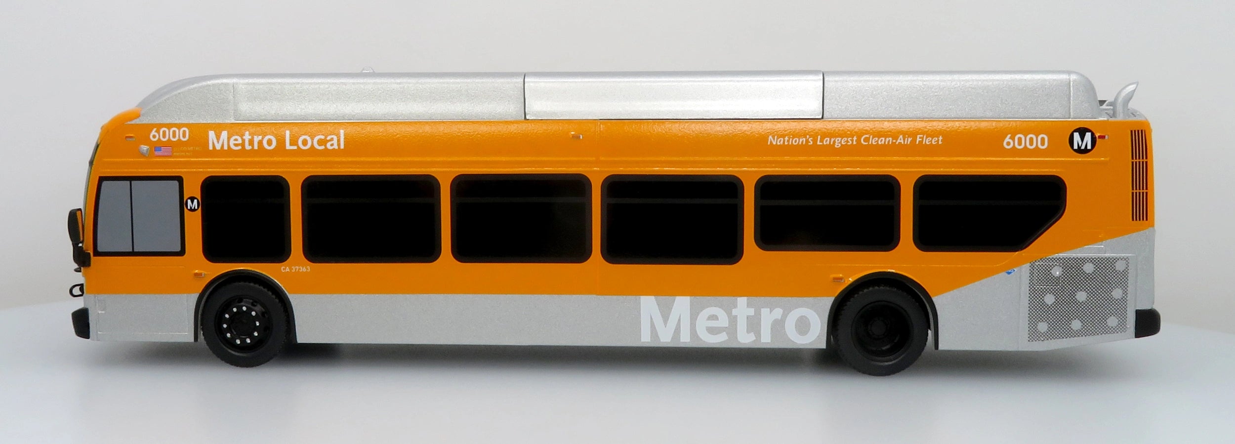 NFI Xcelsior XN40 Transit Bus: Los Angeles Metro