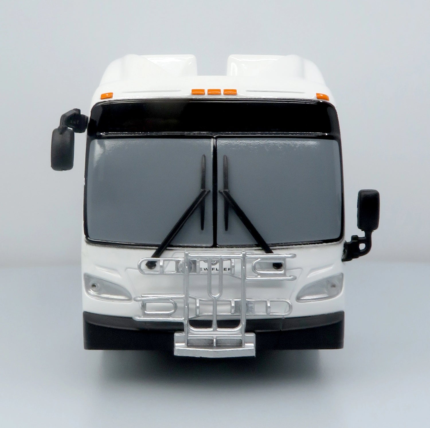 NFI Xcelsior XN40 Transit Bus: Blank White
