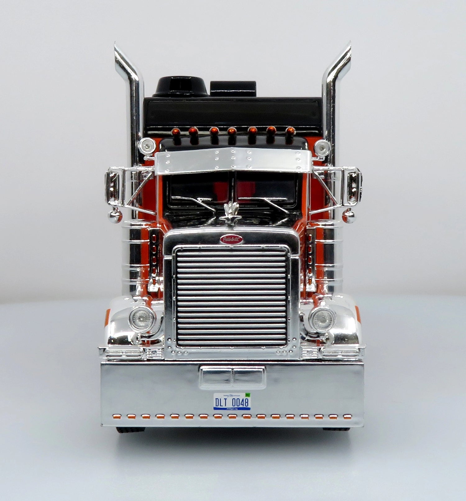 Peterbilt 379 w/ Car Carrier Trailer: Reliable Carriers