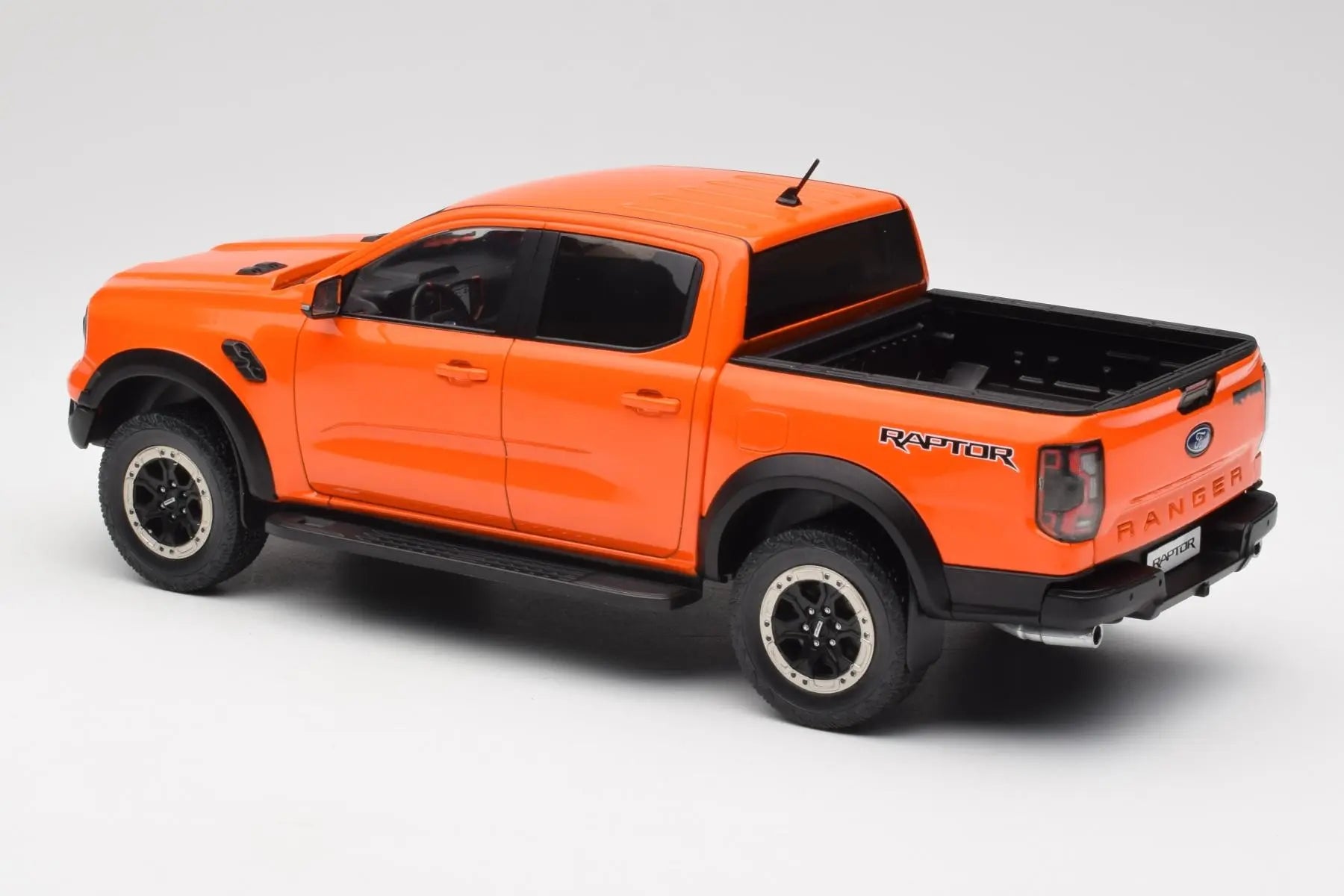 2022 Ford Raptor-Orange