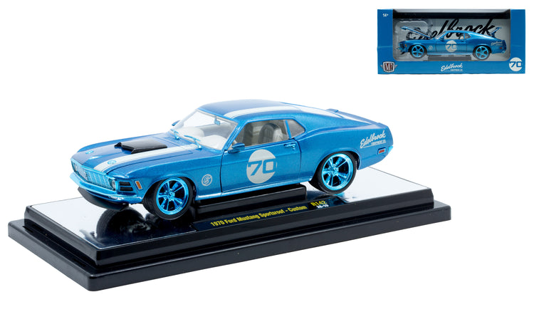 CHASE CAR M2 Machines 1:24 1970 Ford Mustang bleu avec accents bleus - Release 142B - 40300-142B-CHASE