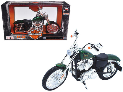 Maisto 1:12 2013 Harley-Davidson XL1200V Seventy-Two – Green – 32335GRN-maisto