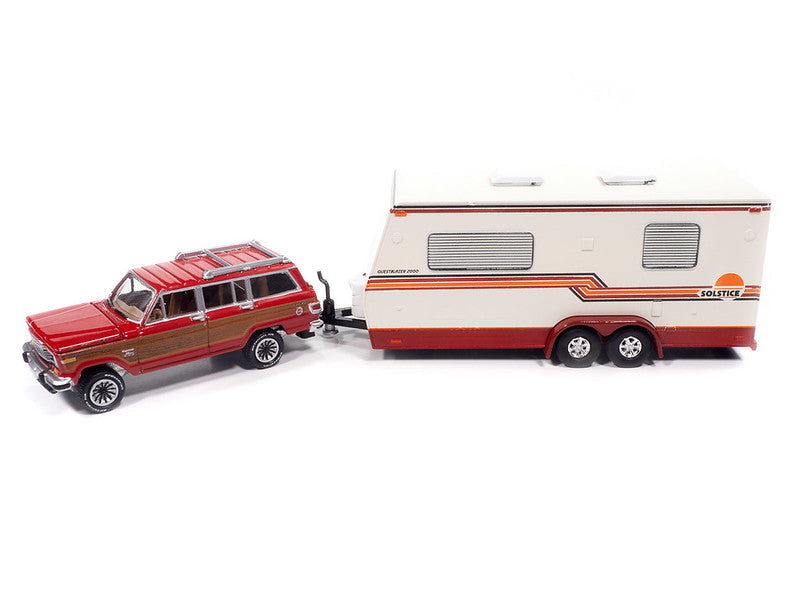 Jeep Wagoneer 1981 avec caravane – Johnny Lightning 1:64 – JLBT023-A