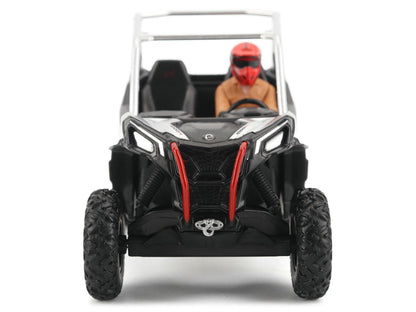 DIECAST MASTERS 1/32-Can-Am Maverick Sport XXC 1000R-Silver 60025