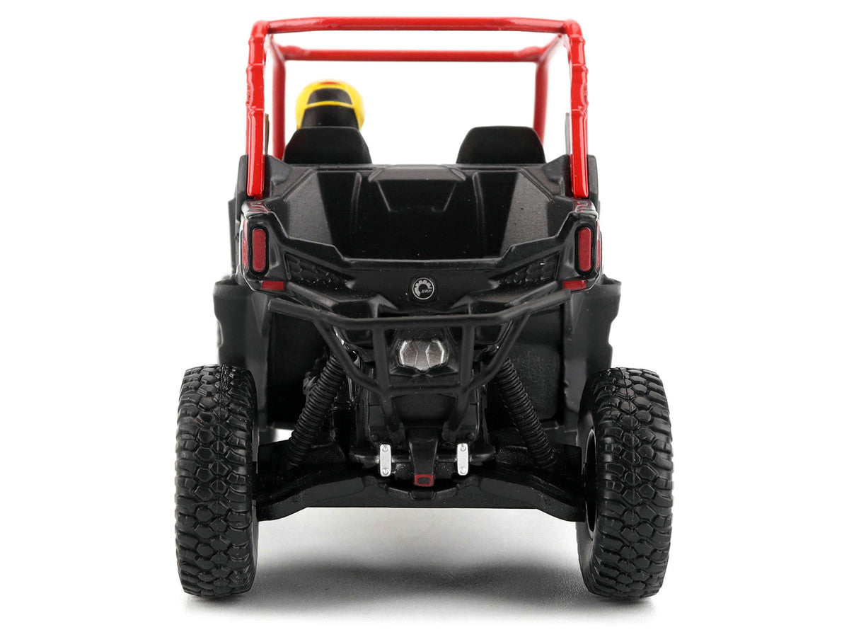 DIECAST MASTERS 1/32-Can-Am Maverick Sport XRC 1000R Red 60026
