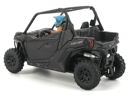 DIECAST MASTERS 1/32-Can-Am Maverick Trail DPS 1000 (Matt Black) 60028