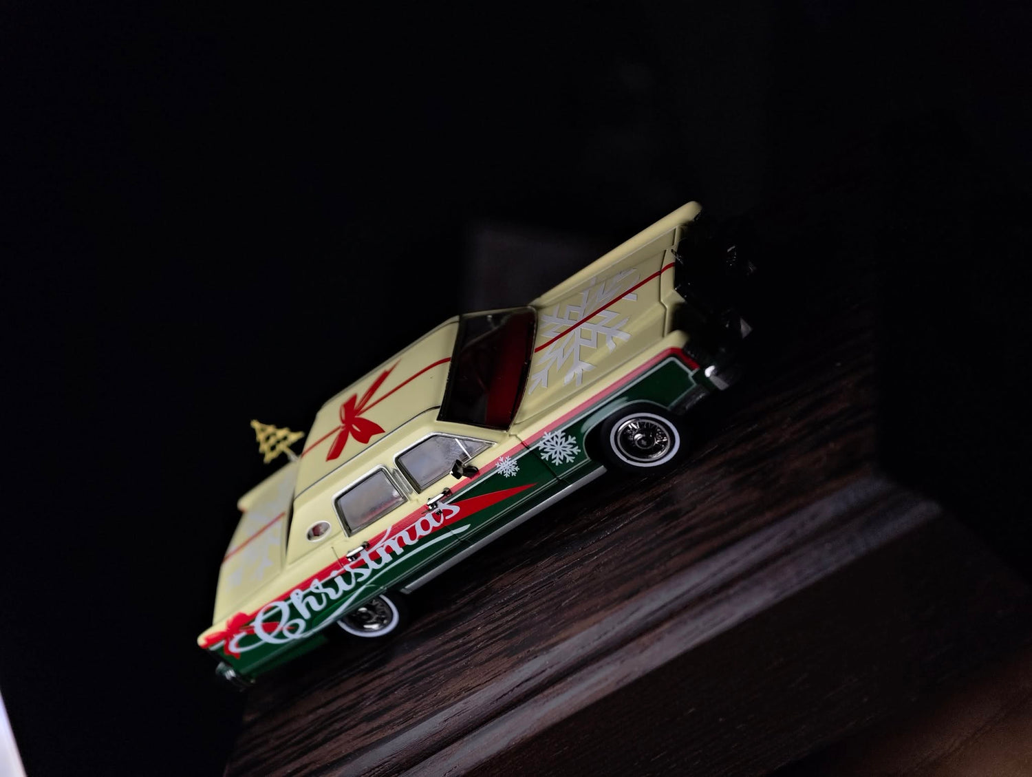 1979 Lincoln Continental Town Car - Light Champage / Dark Jade (Christmas Special)