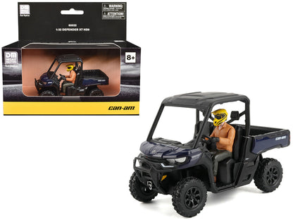 DIECAST MASTERS 1/32-Can-Am Defender XT HD9 (Navy Blue and Black) 60032