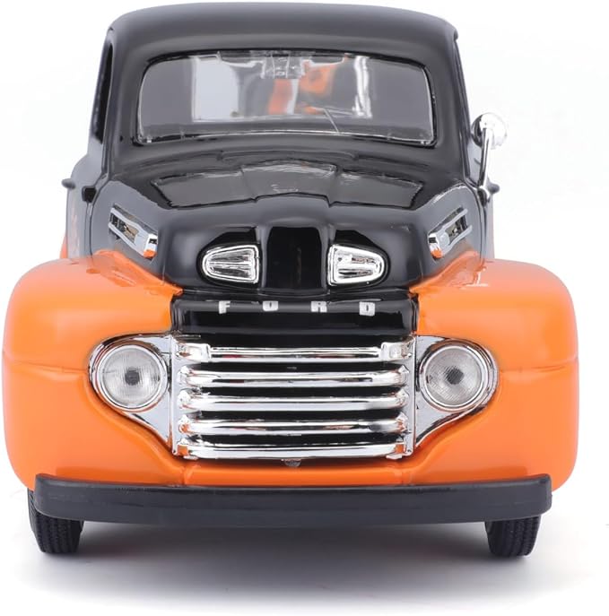 Maisto 1:24 Ford F1 Pickup 1948 avec Harley-Davidson FLH Duo Glide – H-D Custom – 32180BKOR