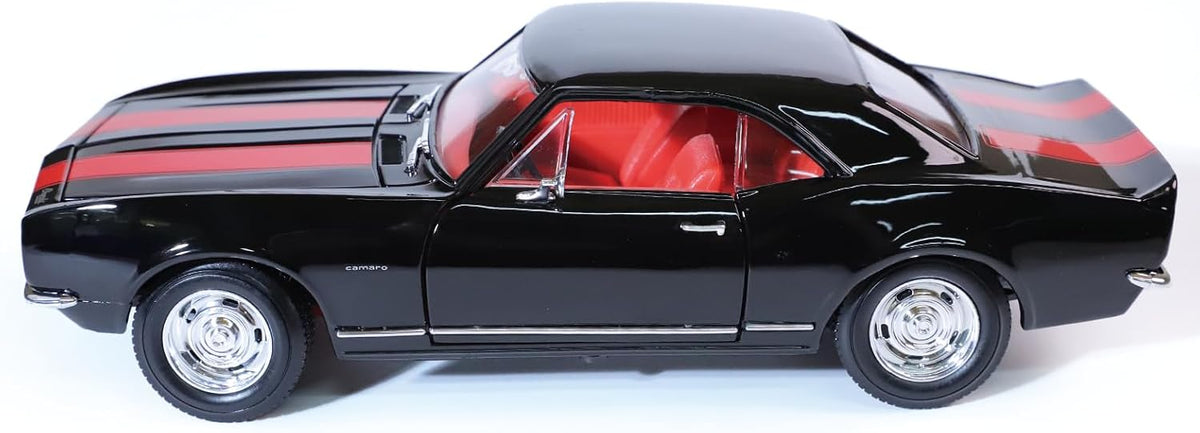 Lucky Die Cast 1:18 1967 Chevrolet Camaro Z/28 – Black with Red Stripes – 92188-BLACK