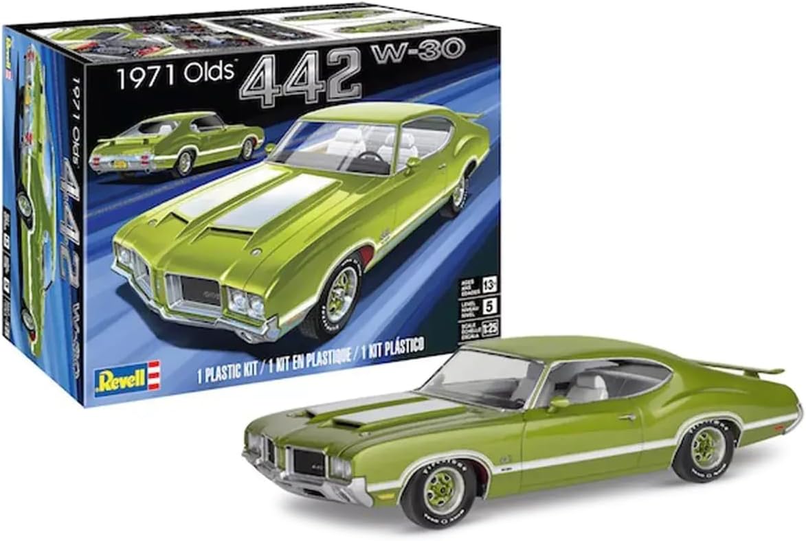 Revell 1971 Olds 442 W-30 1:25 Model Kit 14511