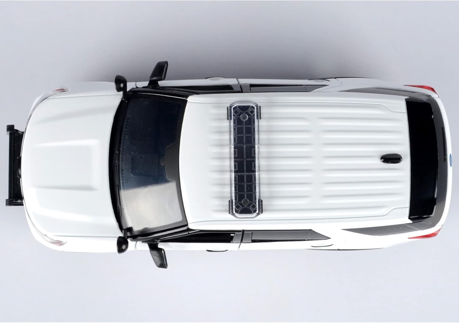 WHITE-2022 Police Interceptor Utility with Lighbars and Push Bumpers (Builder Kit)-1:24
