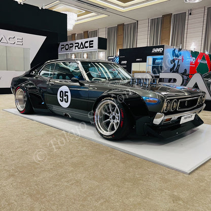 POPRACE-Datsun Laurel C130 And Nissan Skyline GT-R V8 Drift Hakosuka Special Box Set Hong Kong Toycar Salon 2025 PR640351