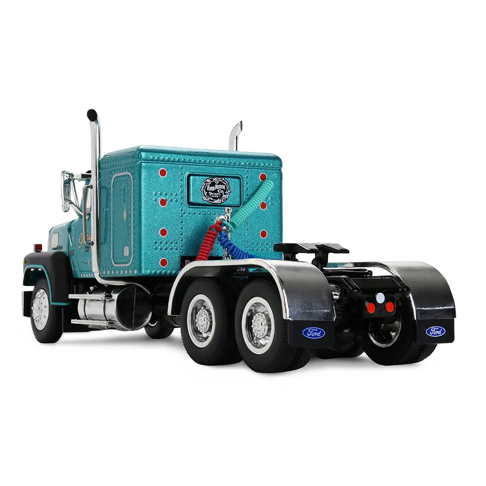 First Gear 1:64 Red’s Favorites – Ford LTL 9000 Tom Sercombe avec cabine couchette 48 po et remorque frigorifique 53 pi – 69-2352