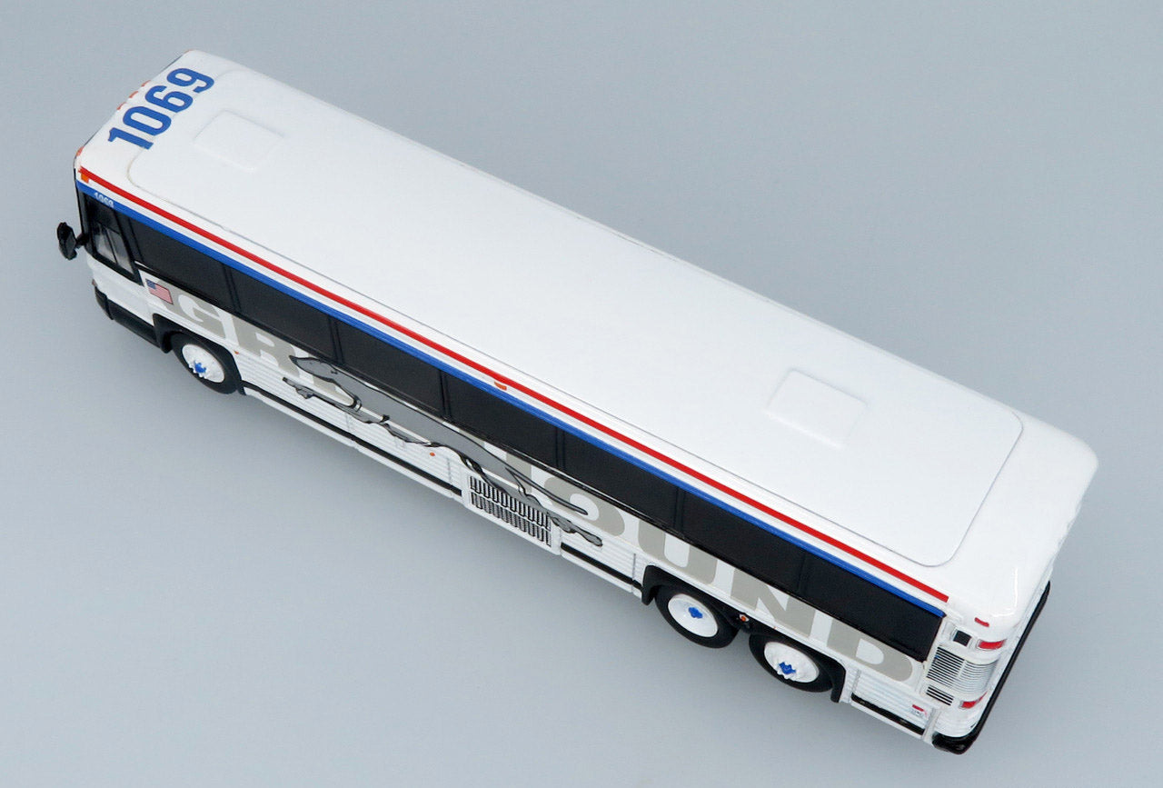 MCI D4000, Coach Bus Greyhound Shadow Livery