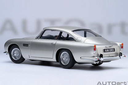 ASTON MARTIN DB5 (BIRCH SILVER)