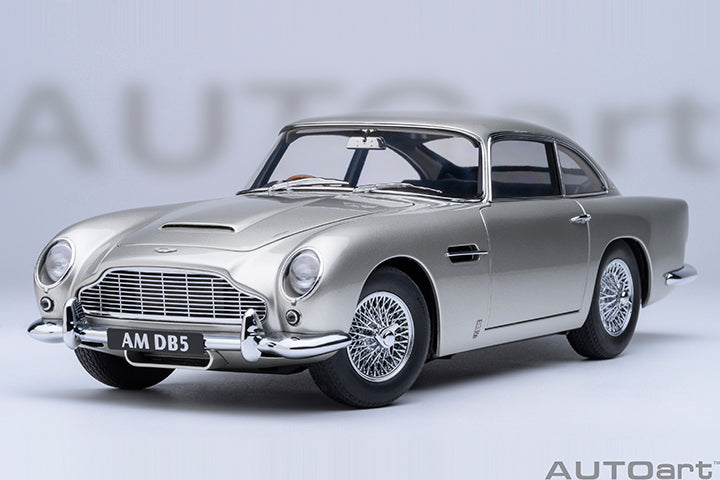 ASTON MARTIN DB5 (BIRCH SILVER)