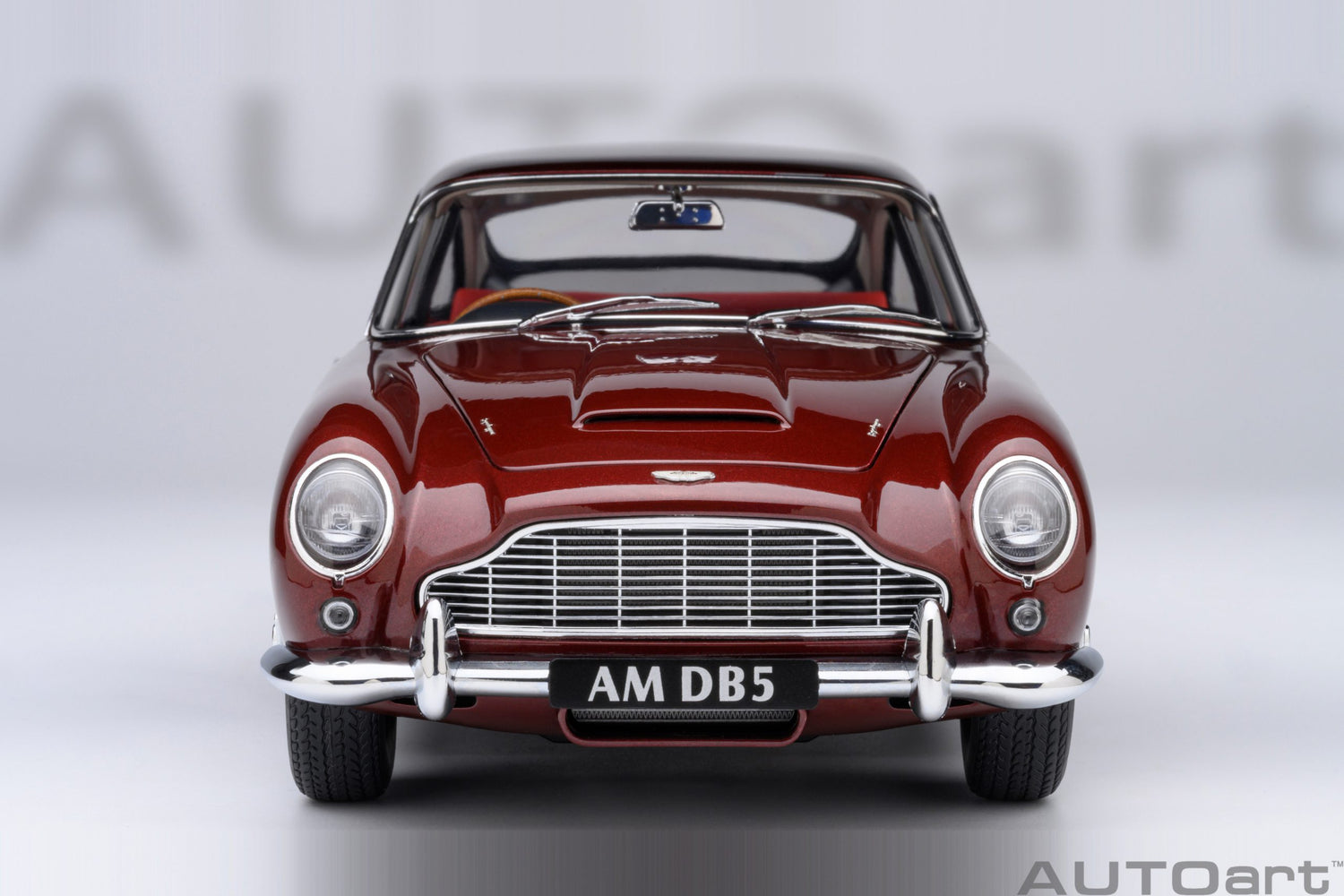Aston Martin DB5 (Dubonnet Rosso)