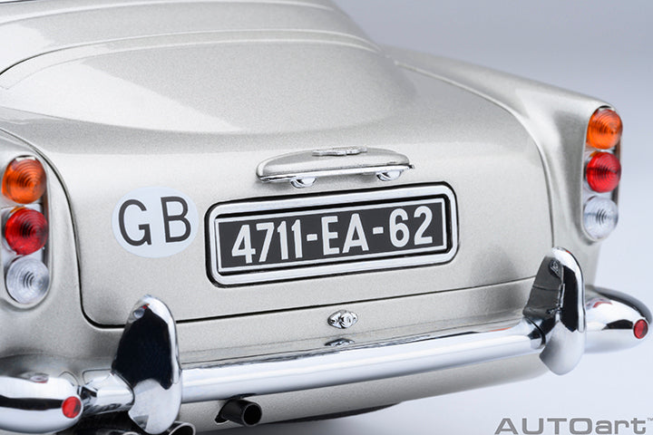 Aston Martin DB5  (James Bond, Goldfinger)
