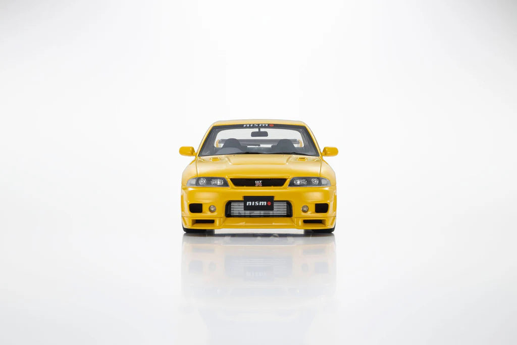(PRE-ORDER 2026) Nissan Skyline R33 GT-R Autech Ver. NISMO Jaune – Kyosho Samurai 1:18 (KSR18071Y)