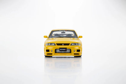 (PRE-ORDER 2026) Nissan Skyline R33 GT-R Autech Ver. NISMO Jaune – Kyosho Samurai 1:18 (KSR18071Y)