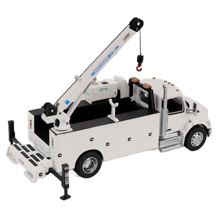 DIECAST MASTERS 1/50-Peterbilt Model 536 Auto-Crane Titan85-Body HC14 (DM71223)