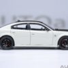 AutoArt 1:18- Dodge Charger SRT Hellcat Redeye Jailbreak (Knuckle White) AA71751